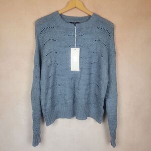 Love Tree Drop Shoulder Gray Knit Sweater Size Medium